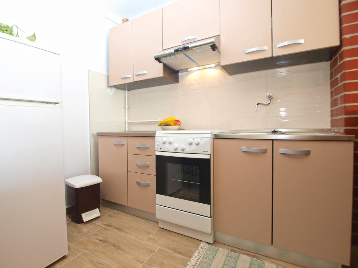 Apartment Karlo 604 *