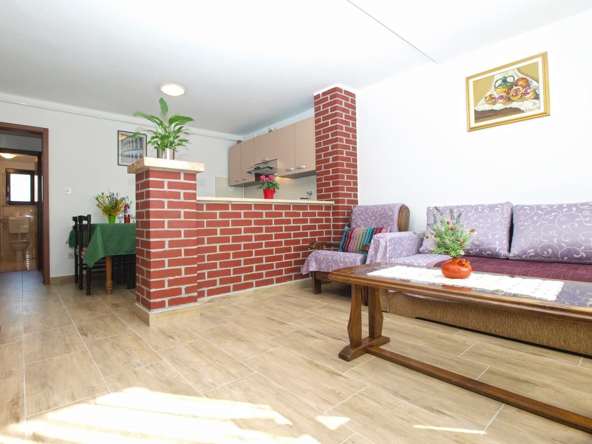 Apartment Karlo 604