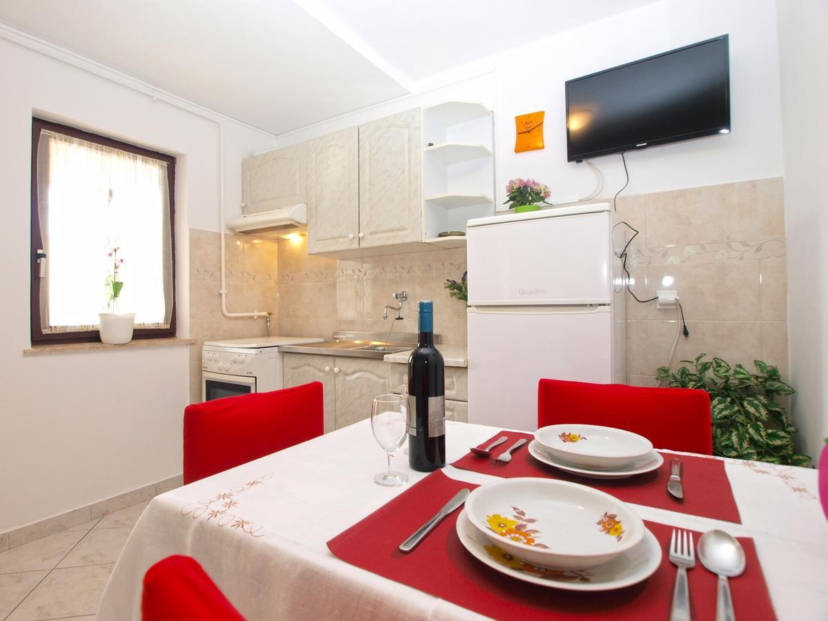 Apartment Karlo 604 *