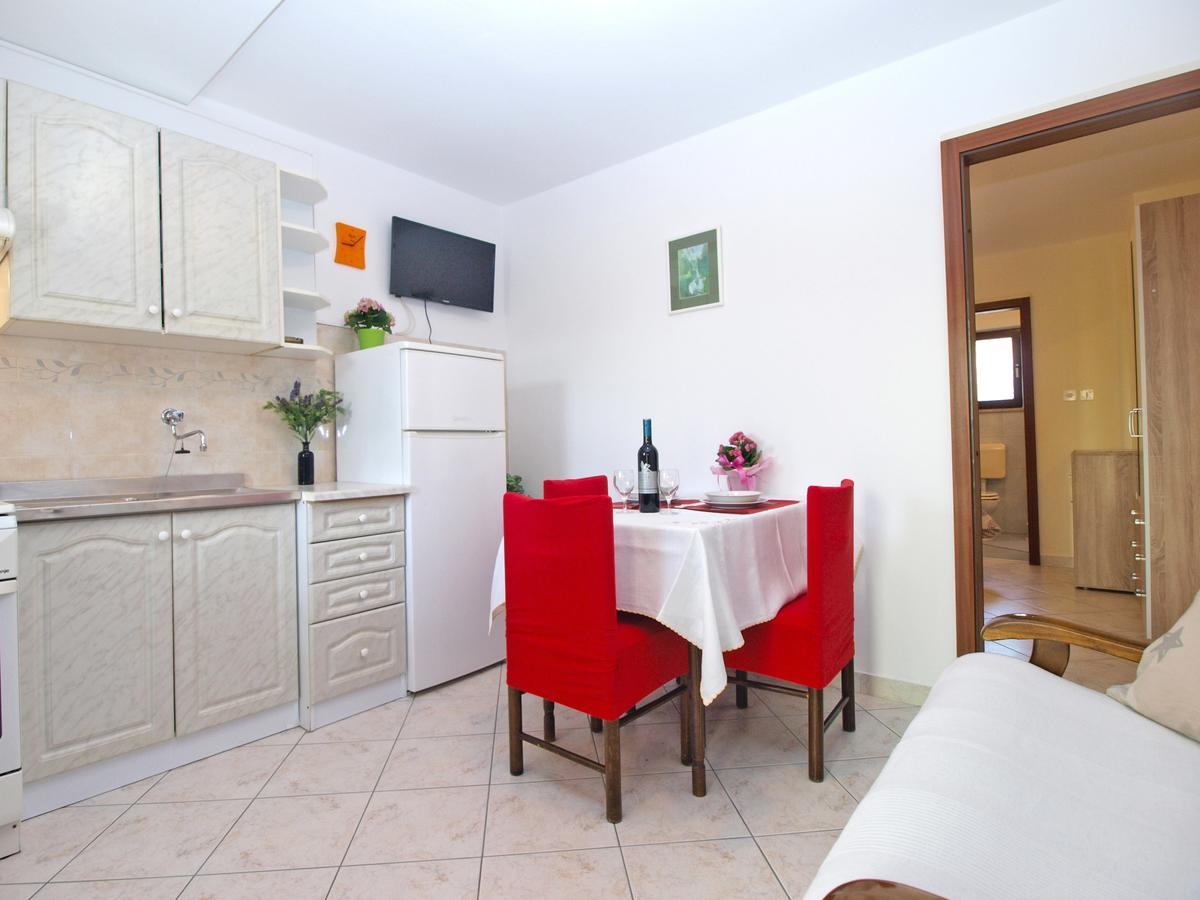 Apartment Karlo 604 Pula